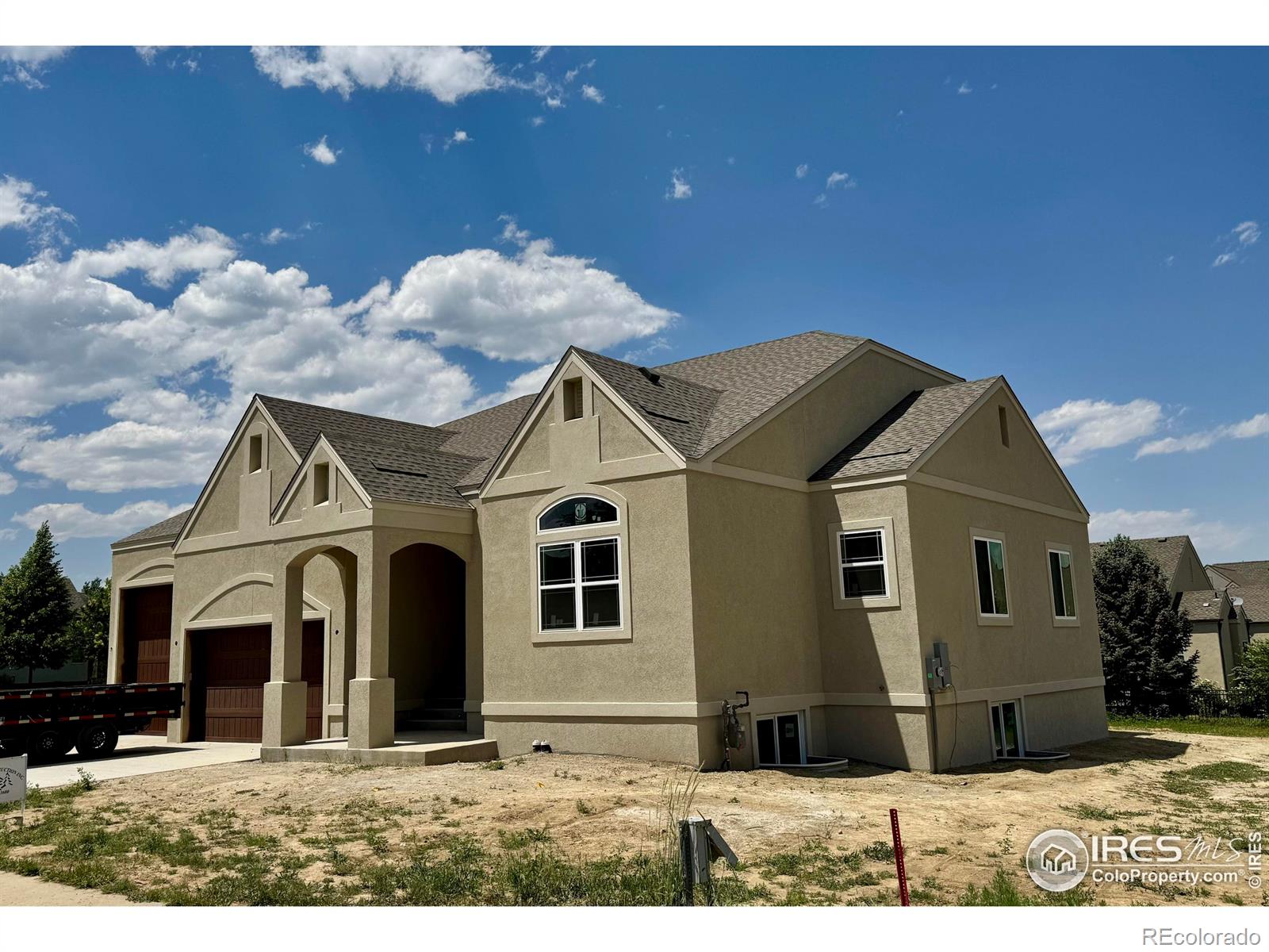 1156 Bordeaux Drive