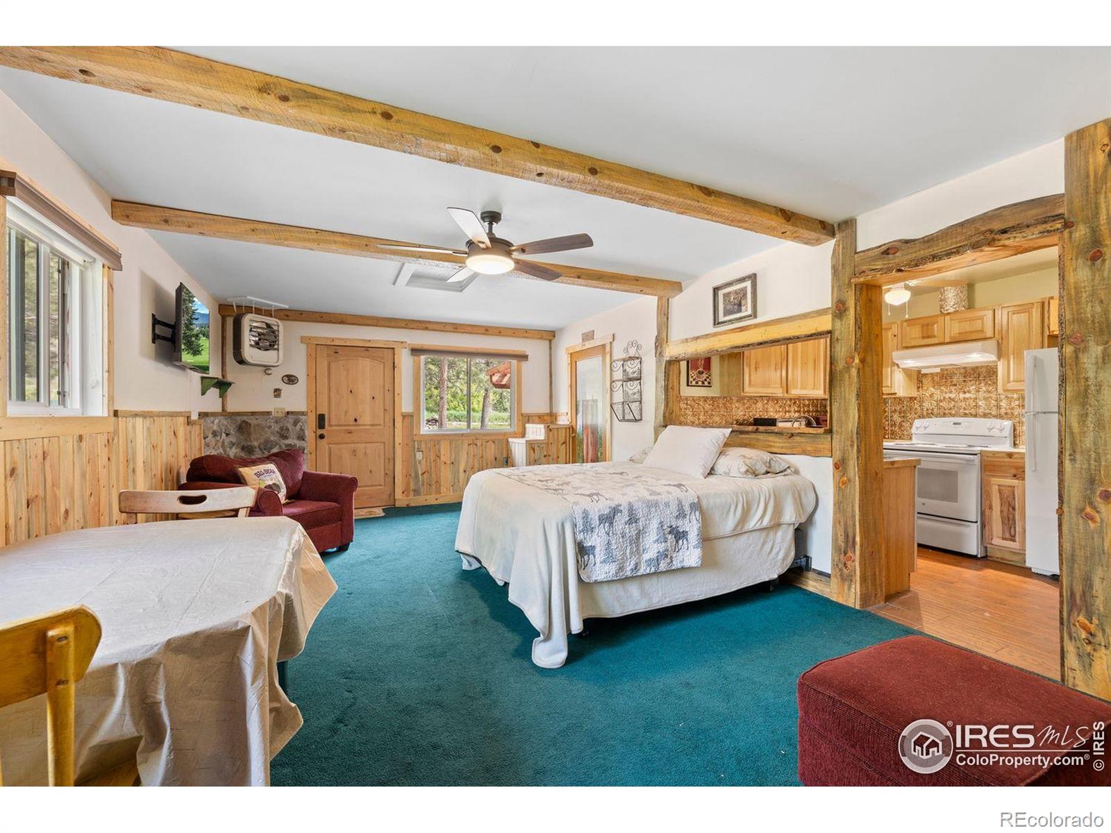 428 Rustic Road