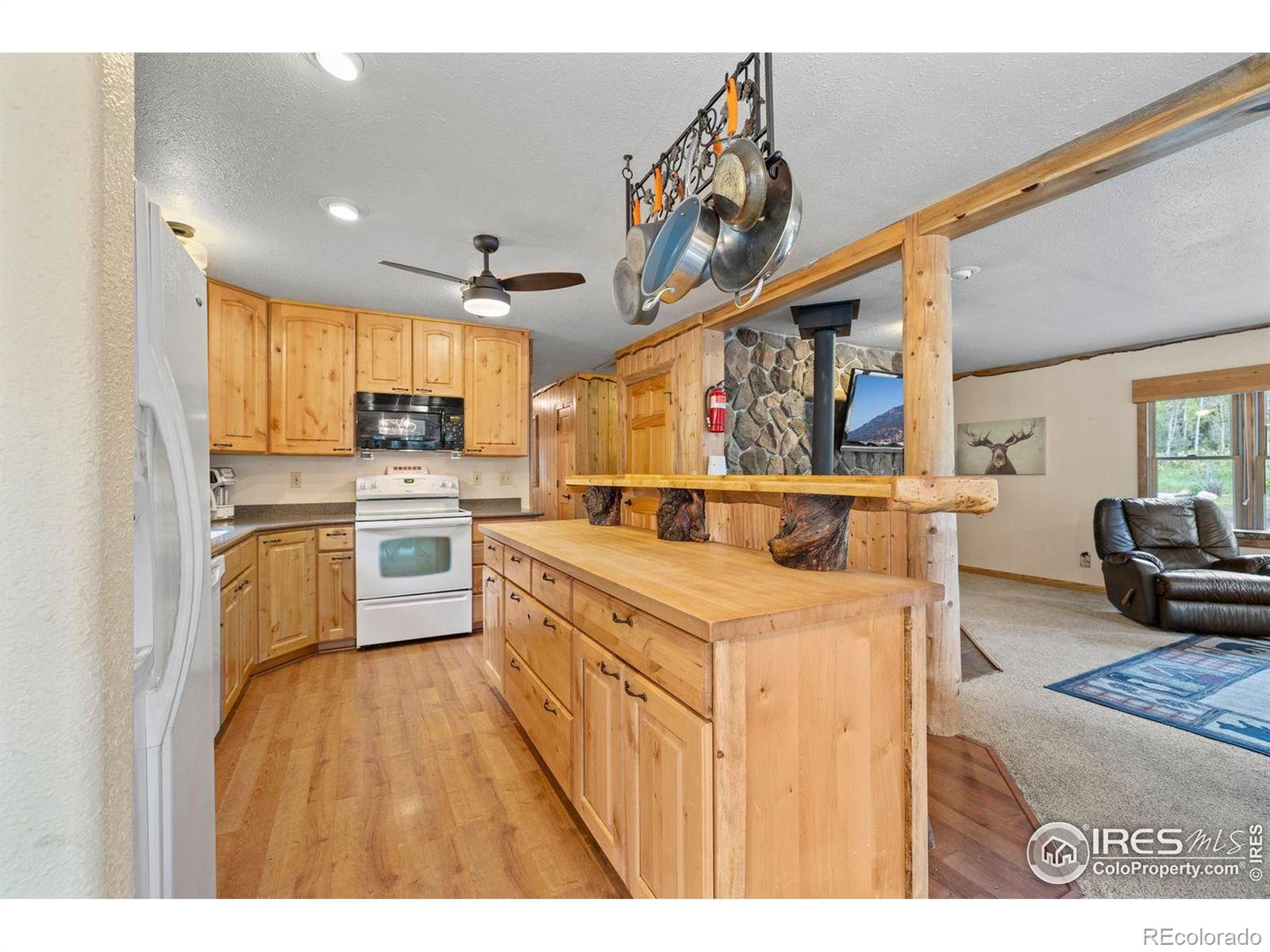 428 Rustic Road