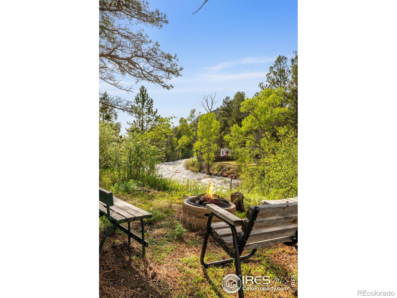 428 Rustic Road