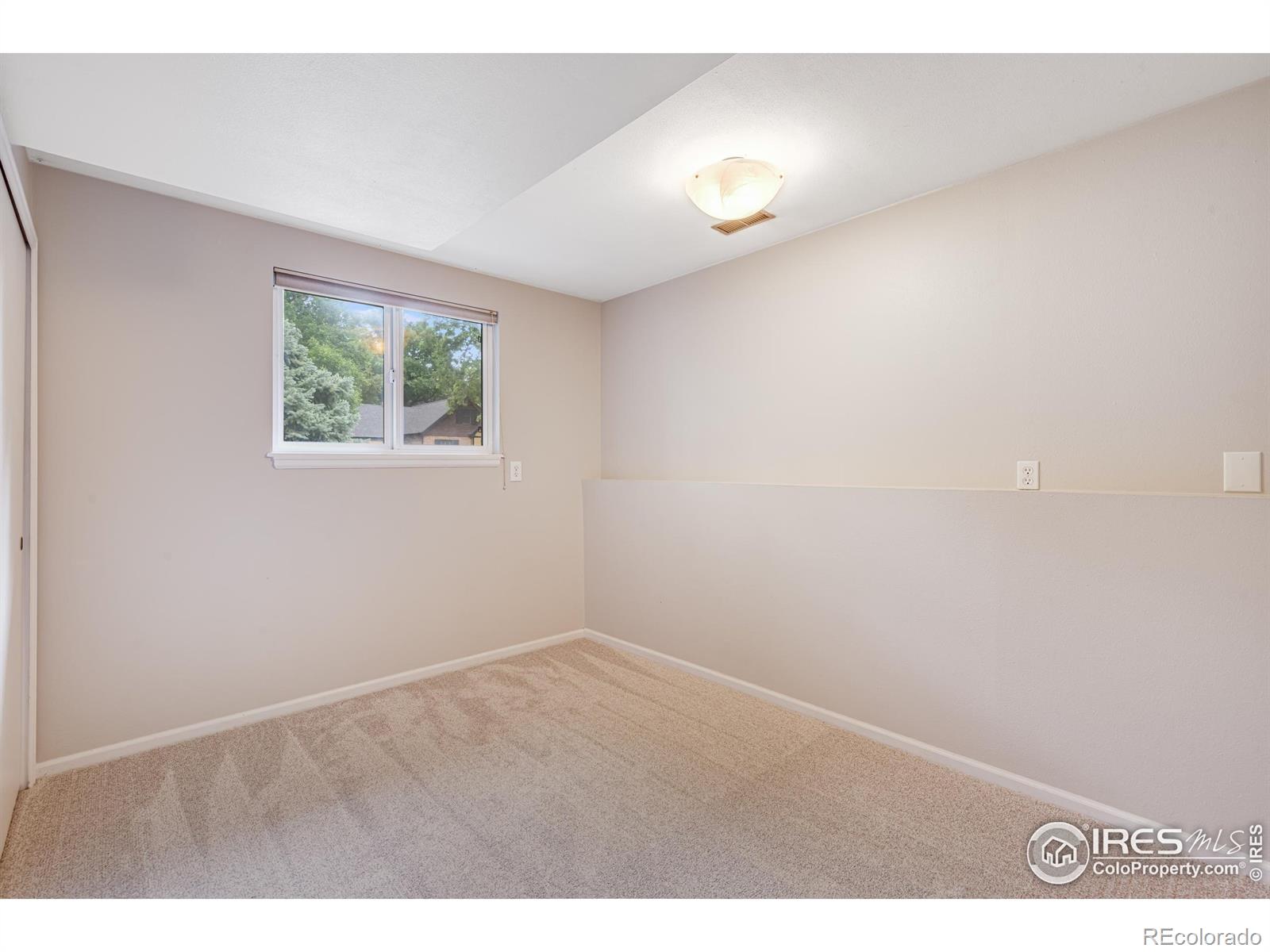 2213 Hiawatha Court