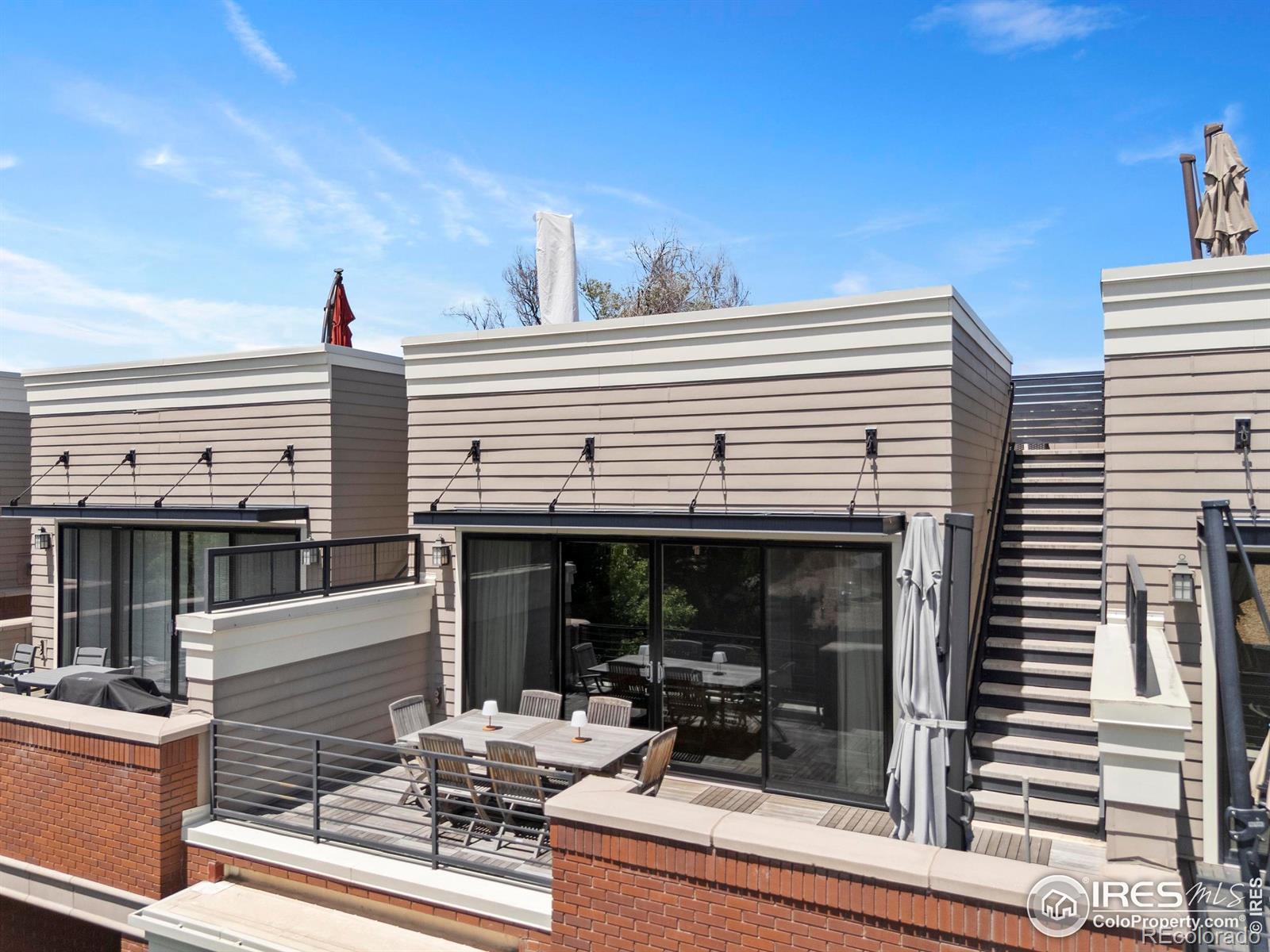 311 N Howes Street