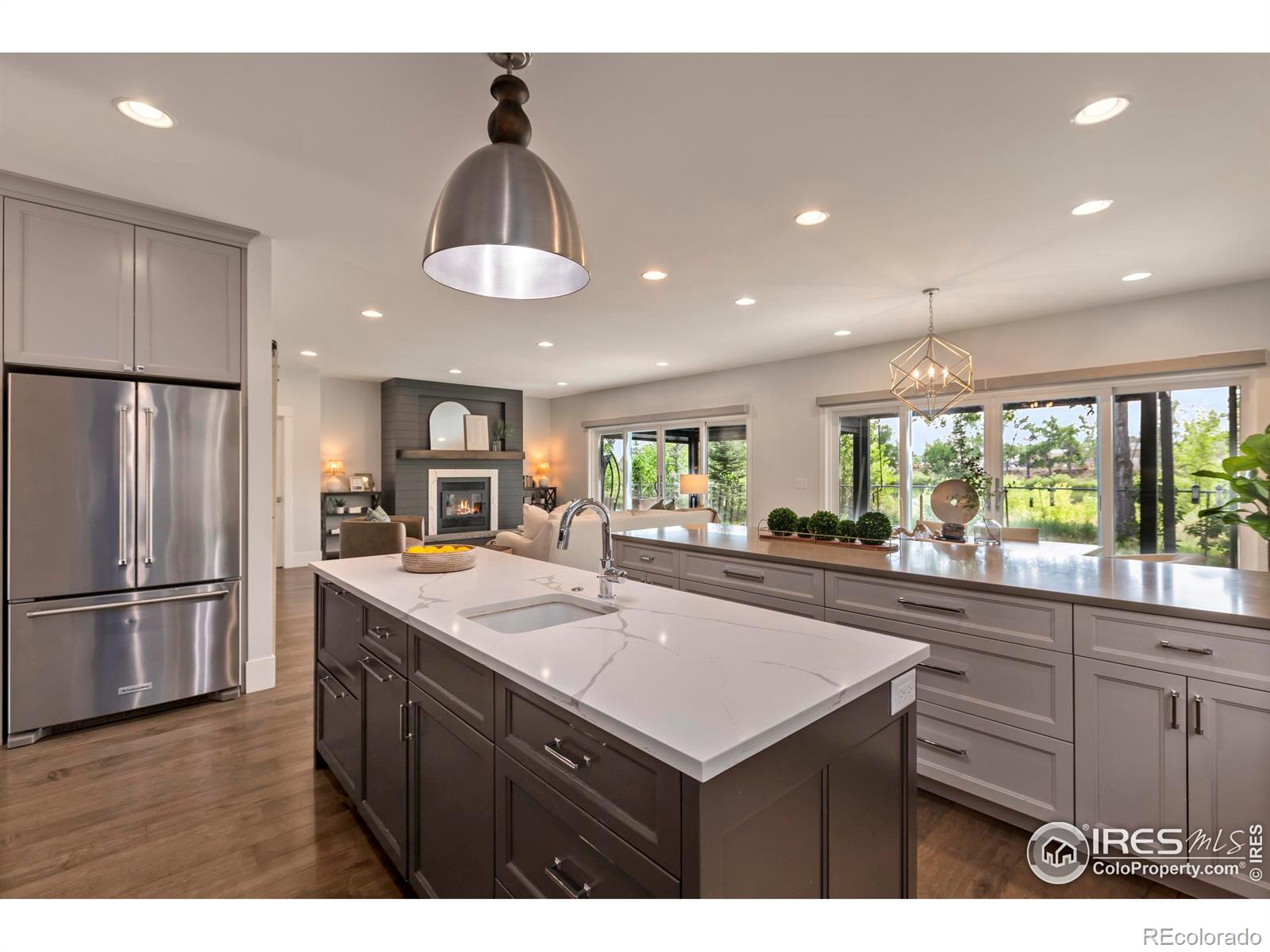 717 Peregoy Farms Way