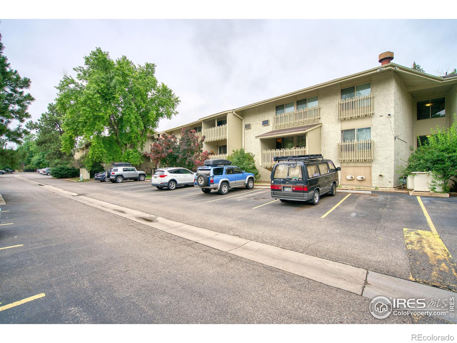 2707 Valmont Road Unit: 304