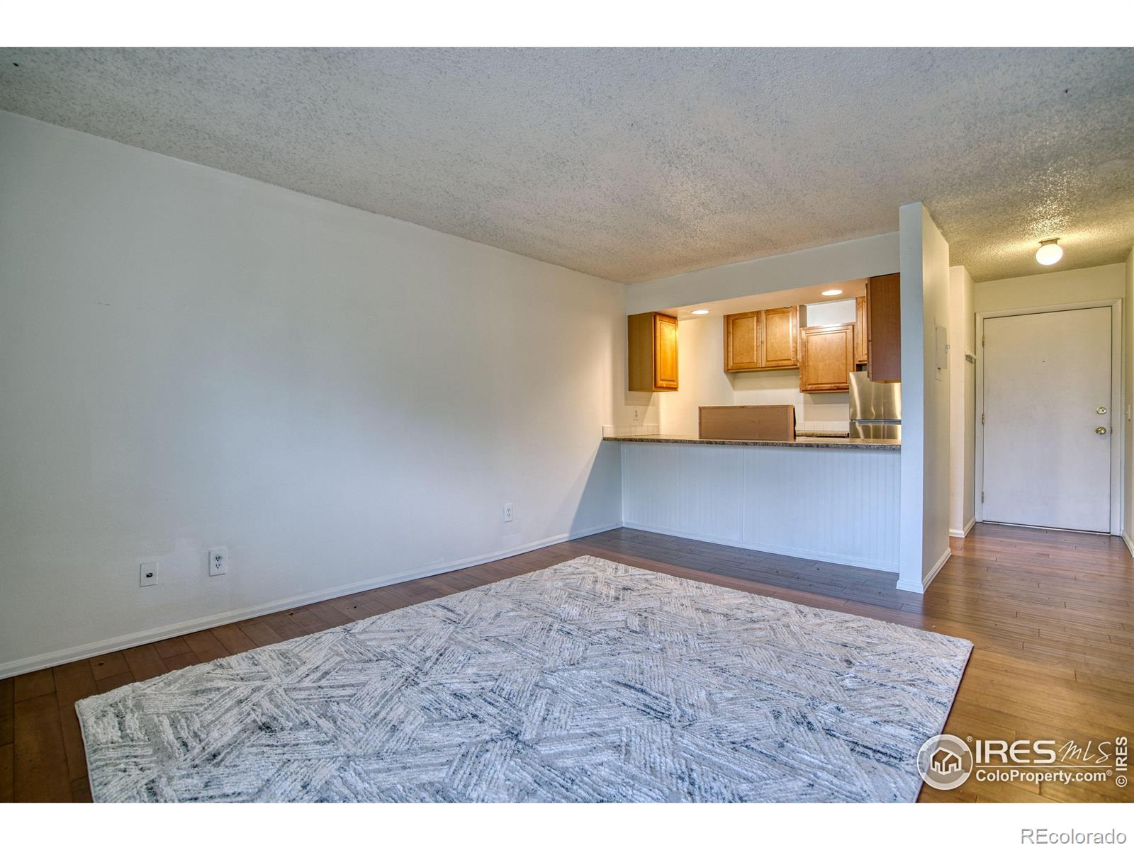 2707 Valmont Road Unit: 304