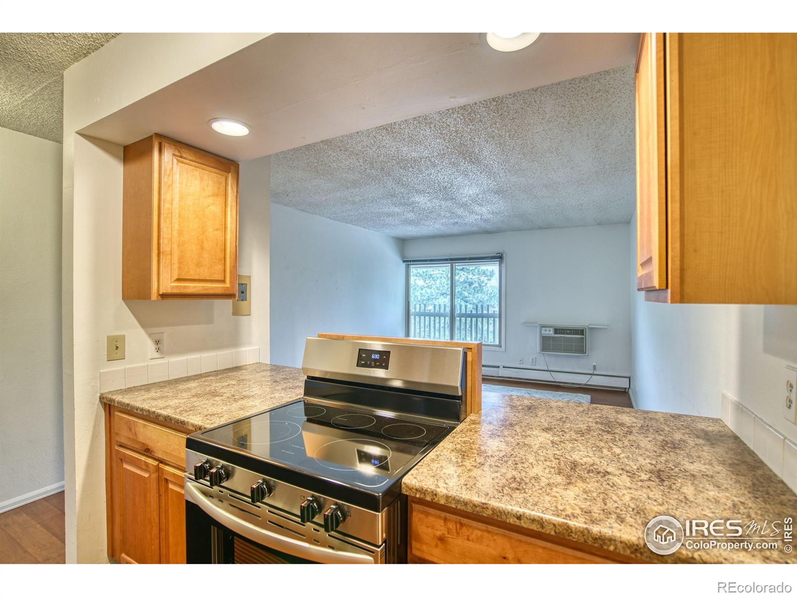 2707 Valmont Road Unit: 304