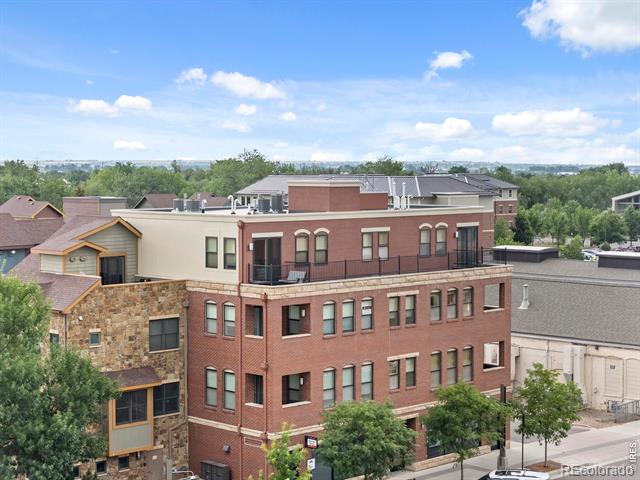 220 Willow Street Unit: 302