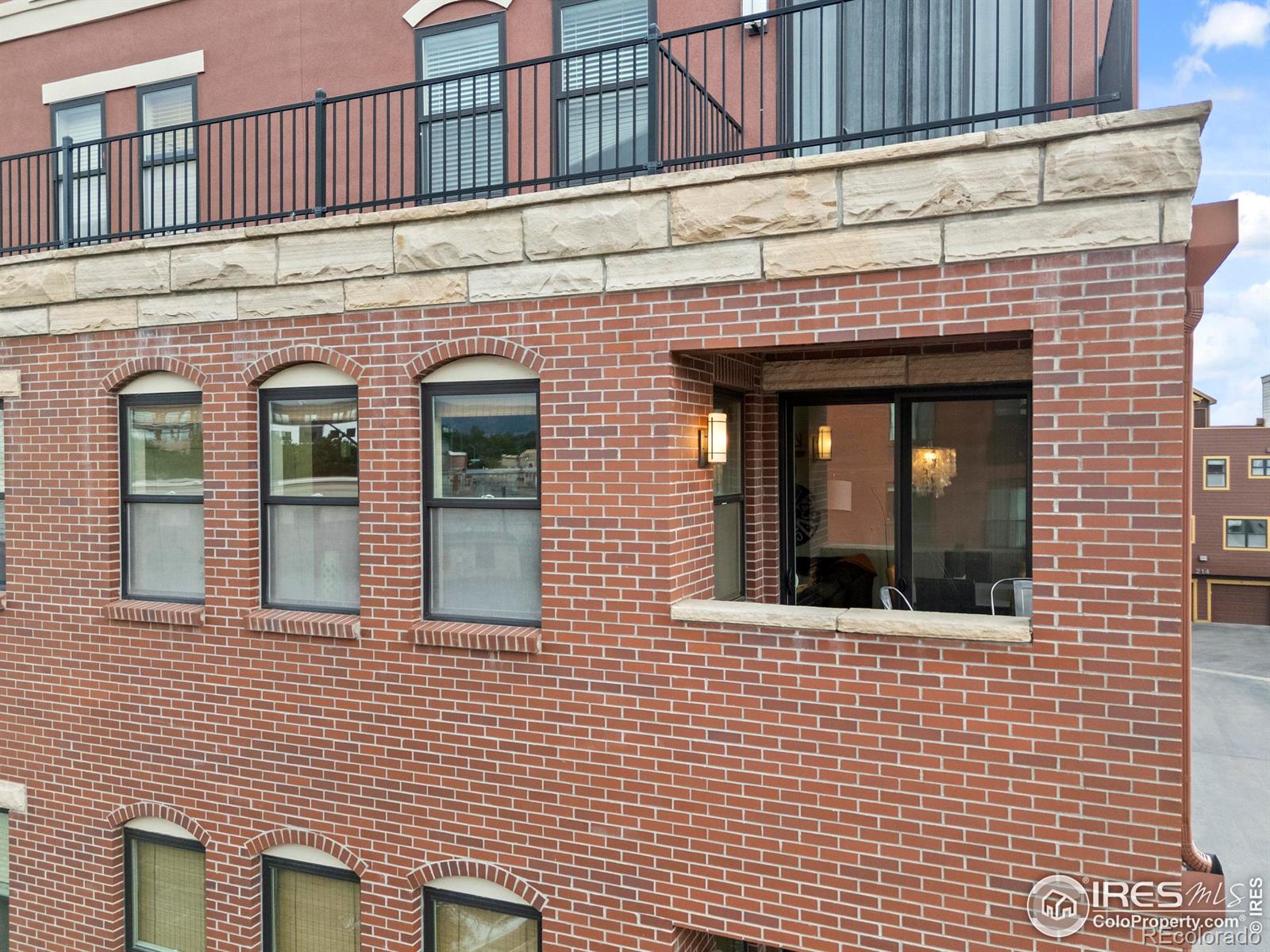 220 Willow Street Unit: 302