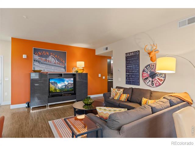 220 Willow Street Unit: 302