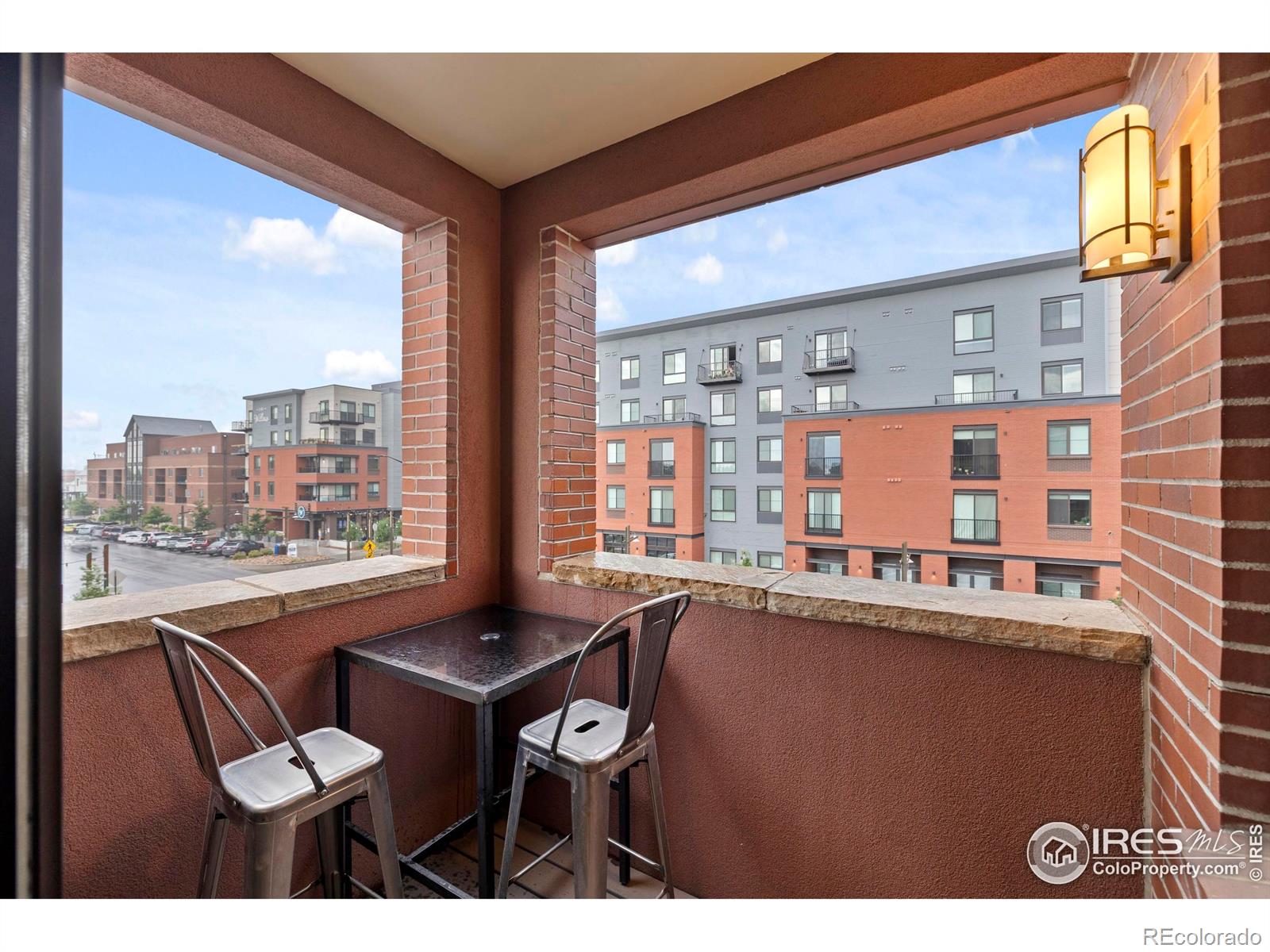 220 Willow Street Unit: 302