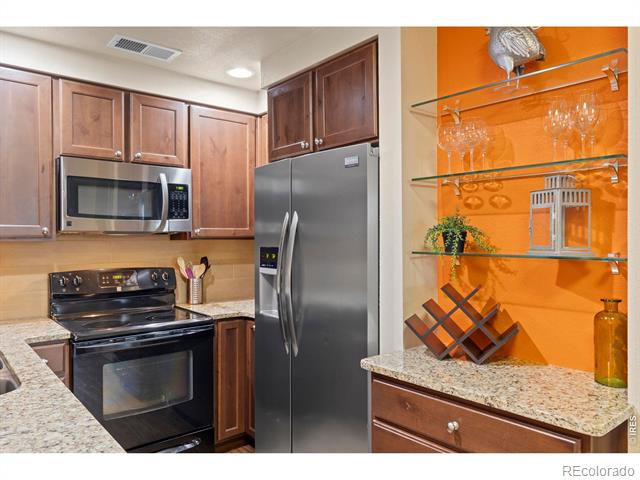 220 Willow Street Unit: 302