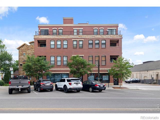 220 Willow Street Unit: 302