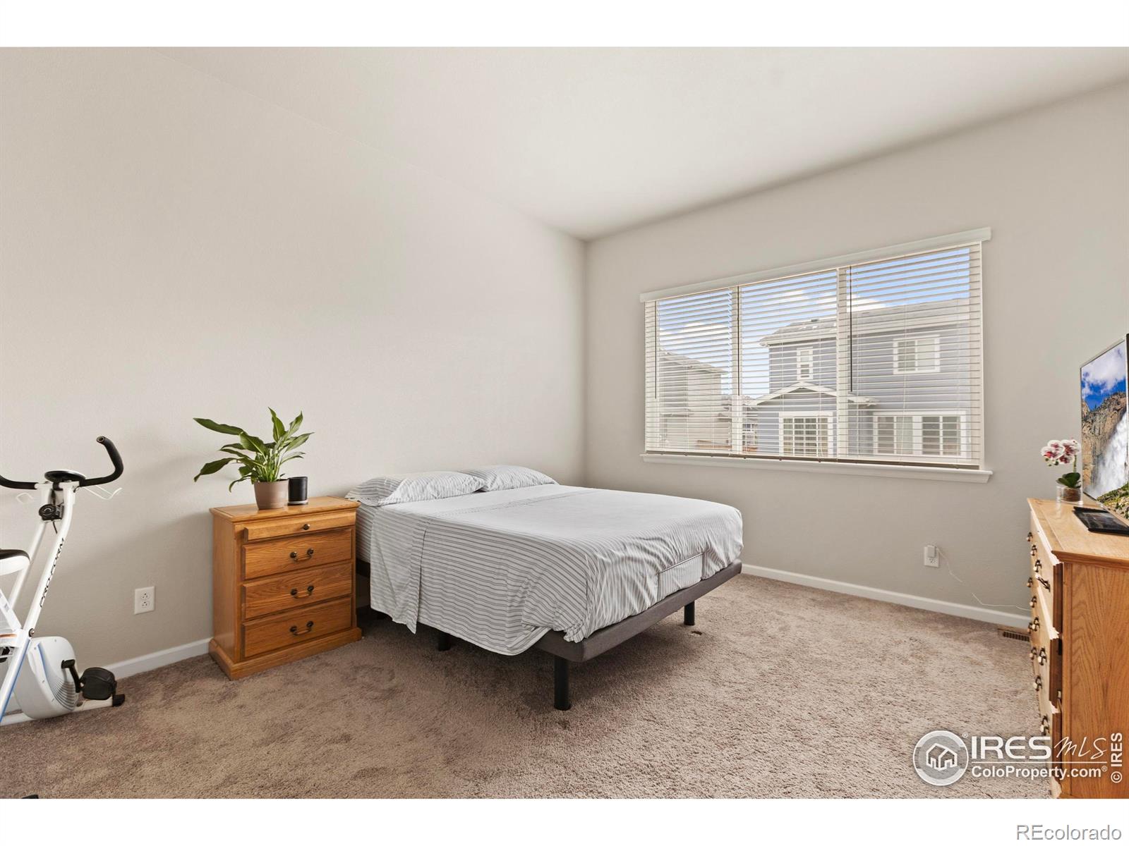1226 105th Ave Ct