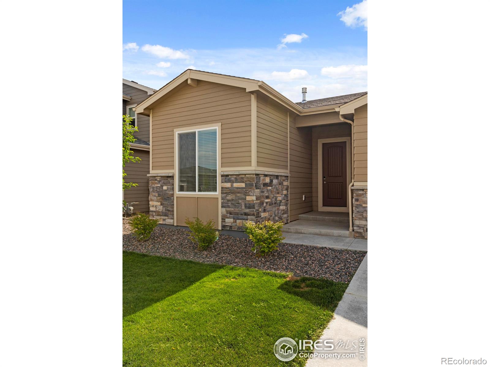 1226 105th Ave Ct