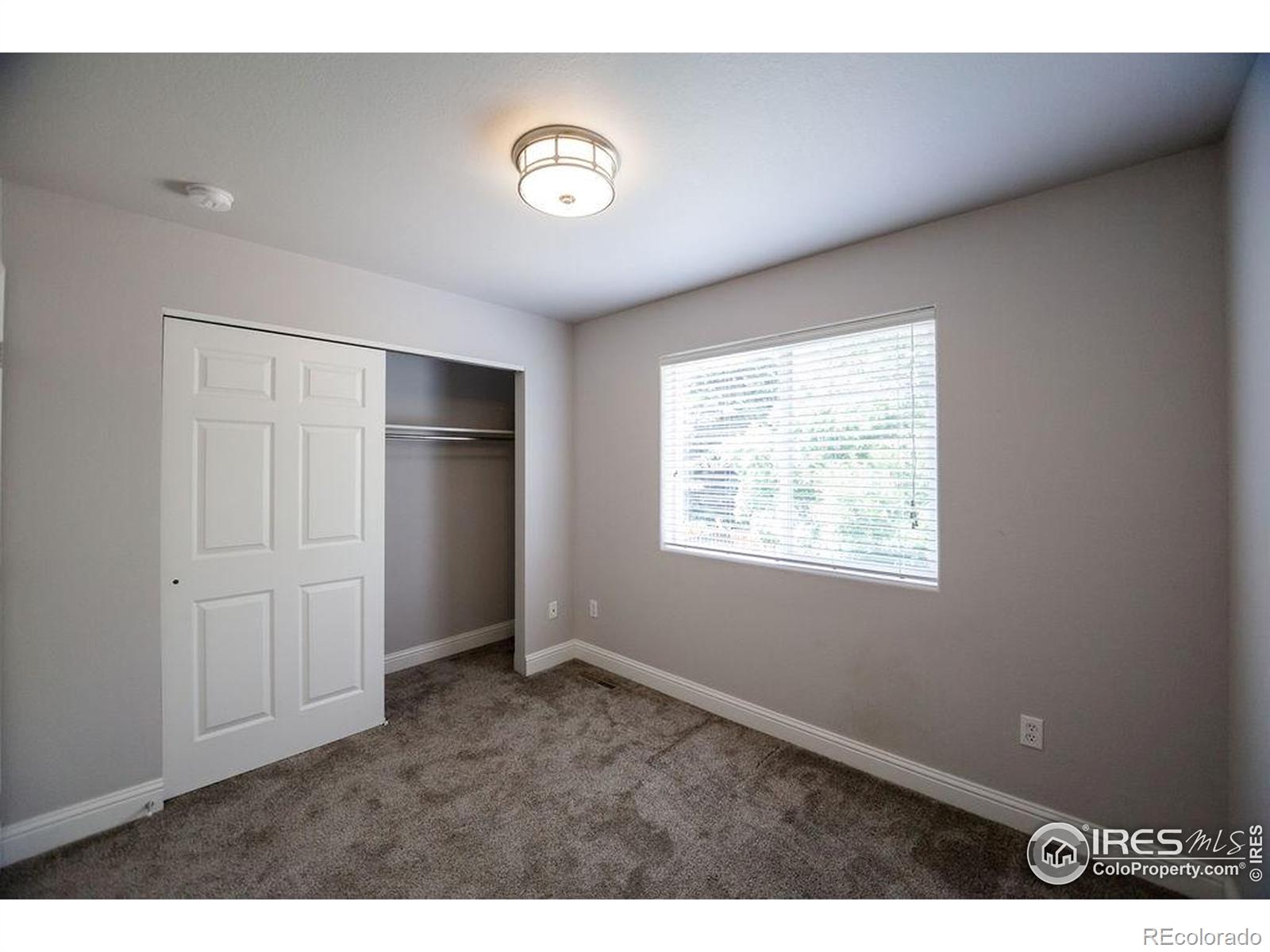 2032 Glenmoor Drive