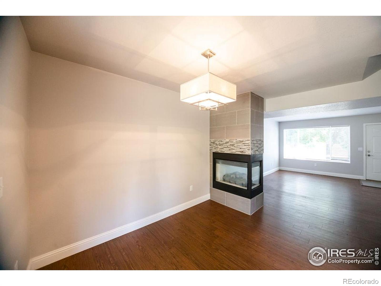 2032 Glenmoor Drive