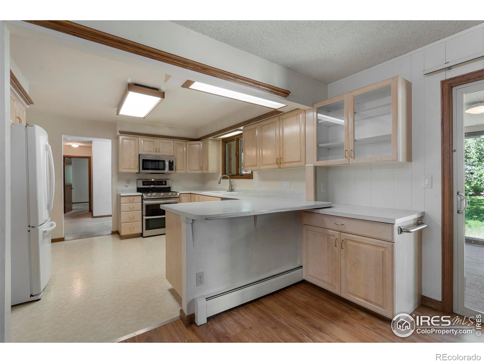 1132 Country Club Road