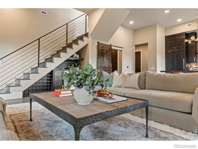 302 N Meldrum Street Unit: 314