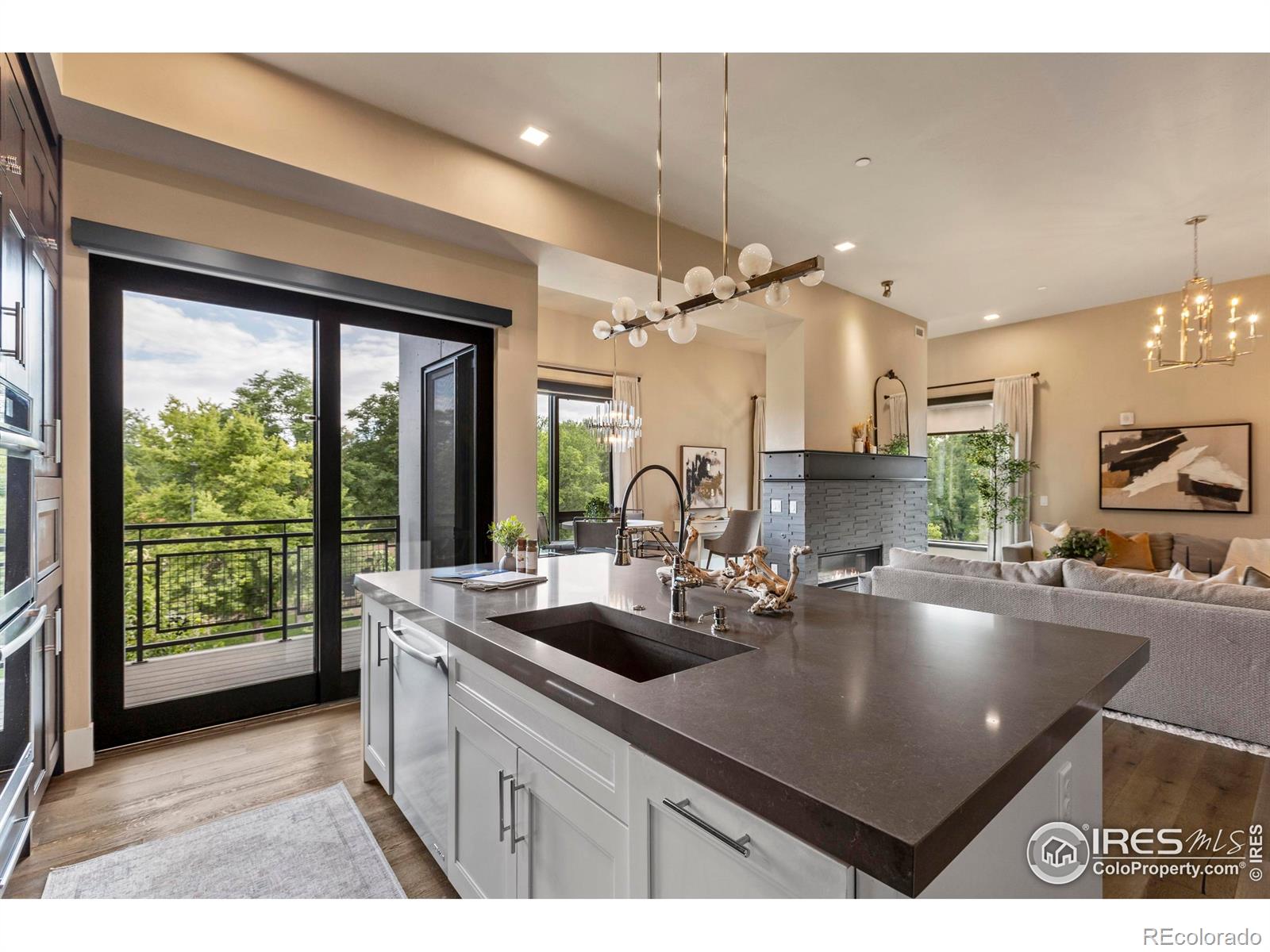302 N Meldrum Street Unit: 314