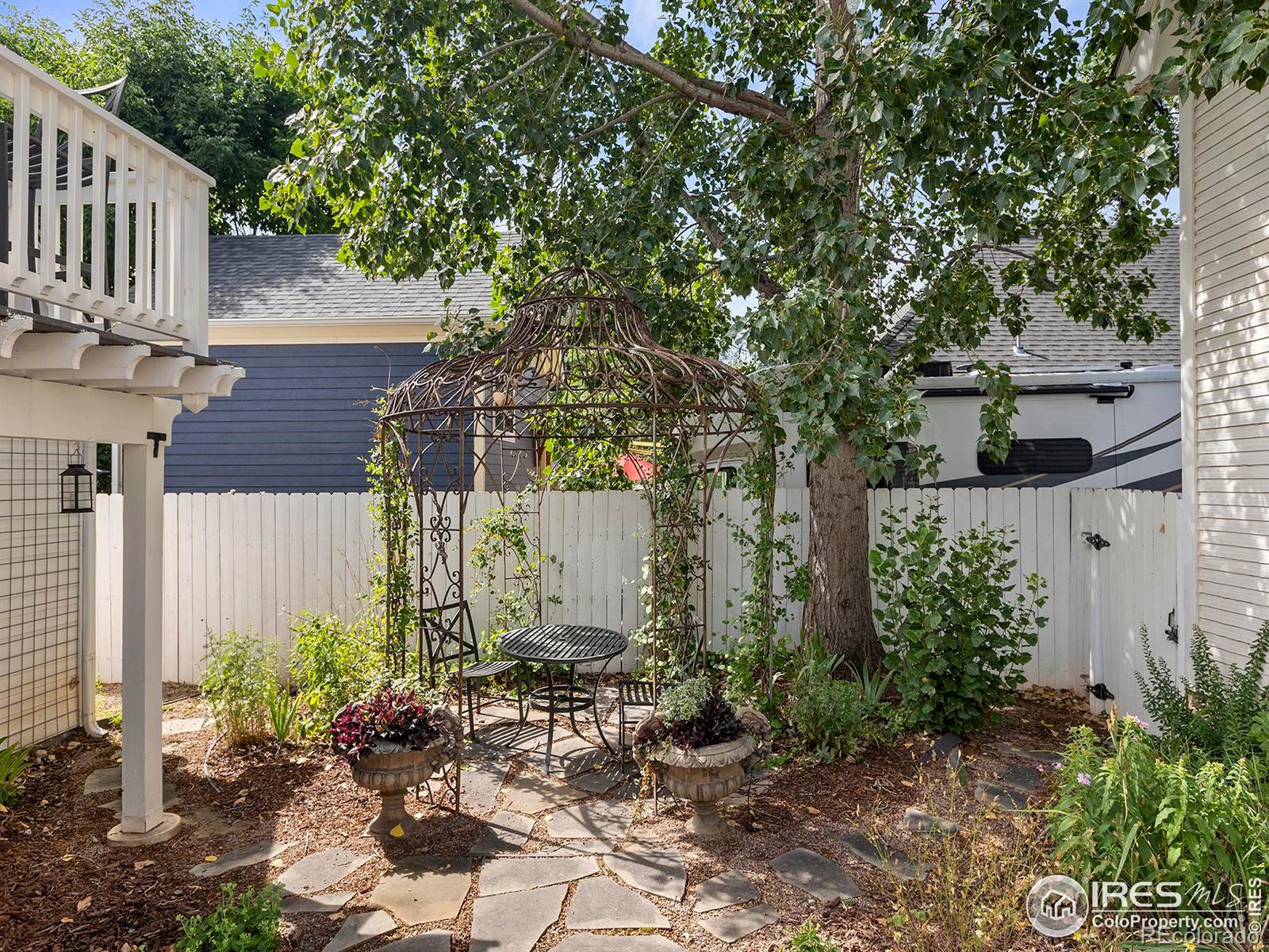 400 Whedbee Street