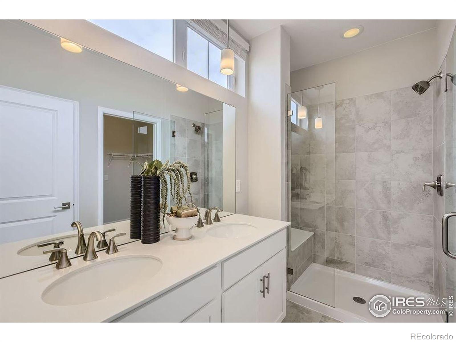 919 Schlagel Street Unit: 1