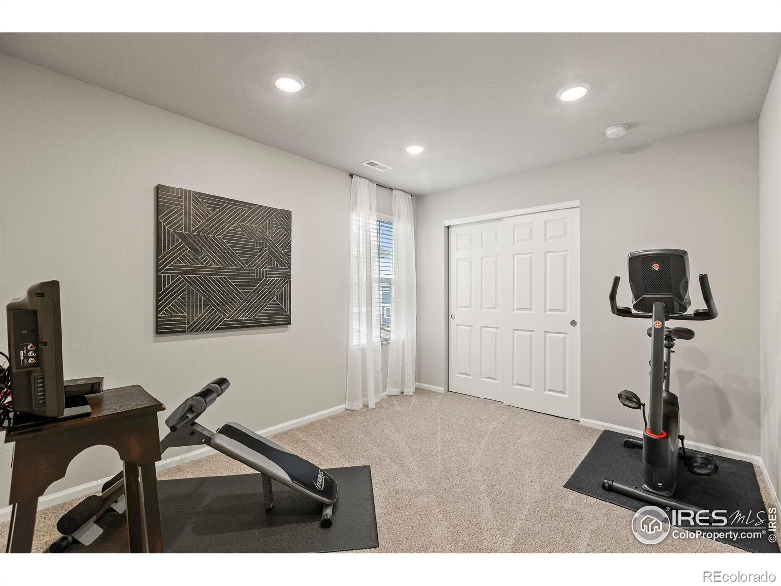 239 E 4th Street