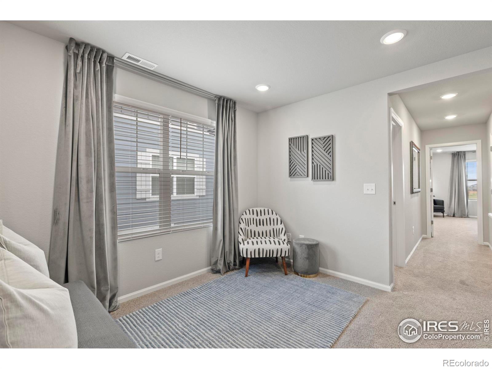 239 E 4th Street