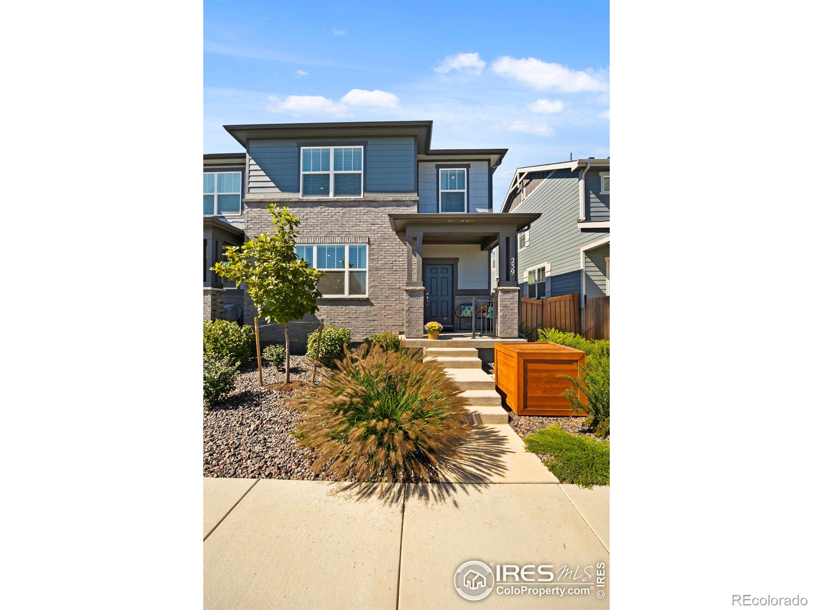 239 E 4th Street