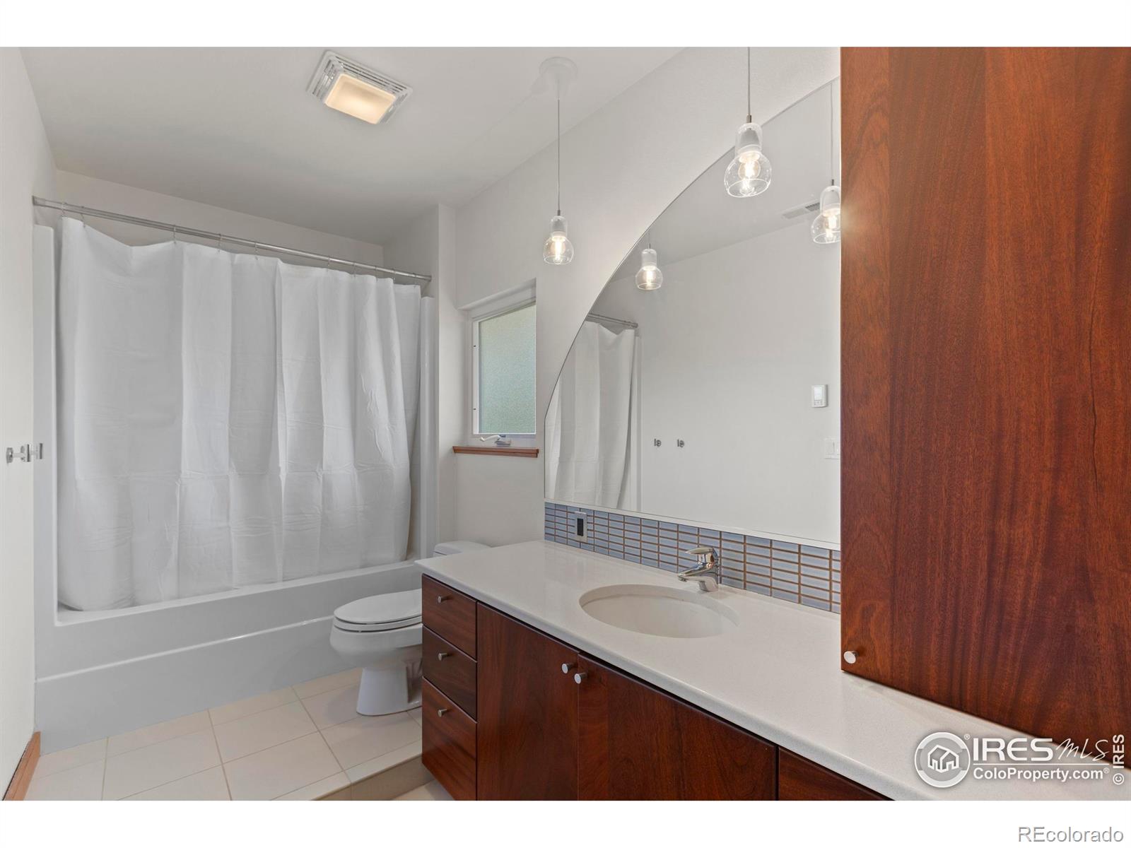 5408 Roma Valley Court