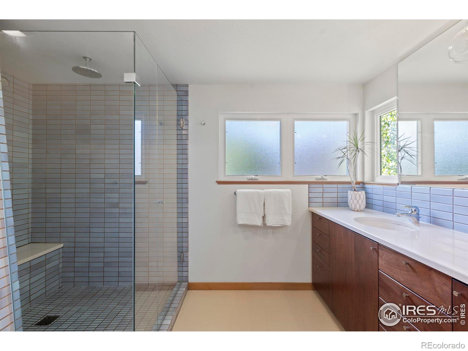 5408 Roma Valley Court
