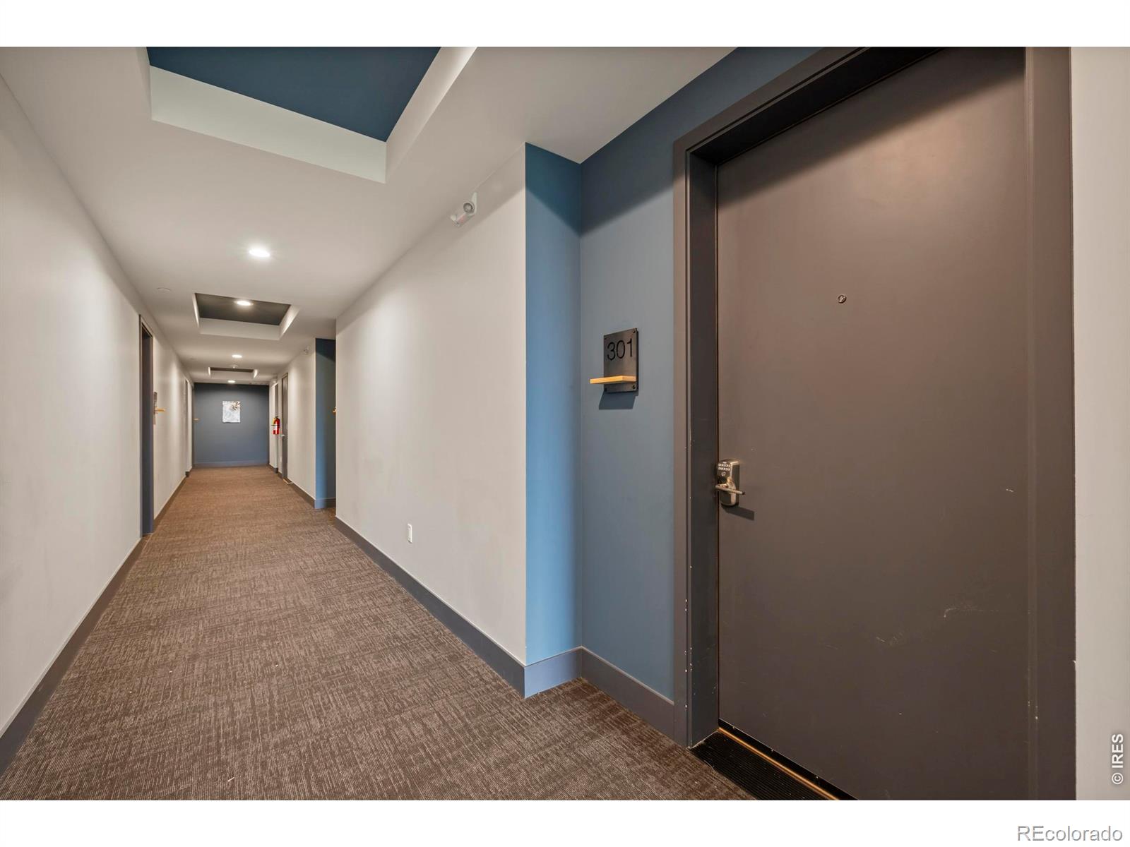 2718 Pine Street Unit: 301