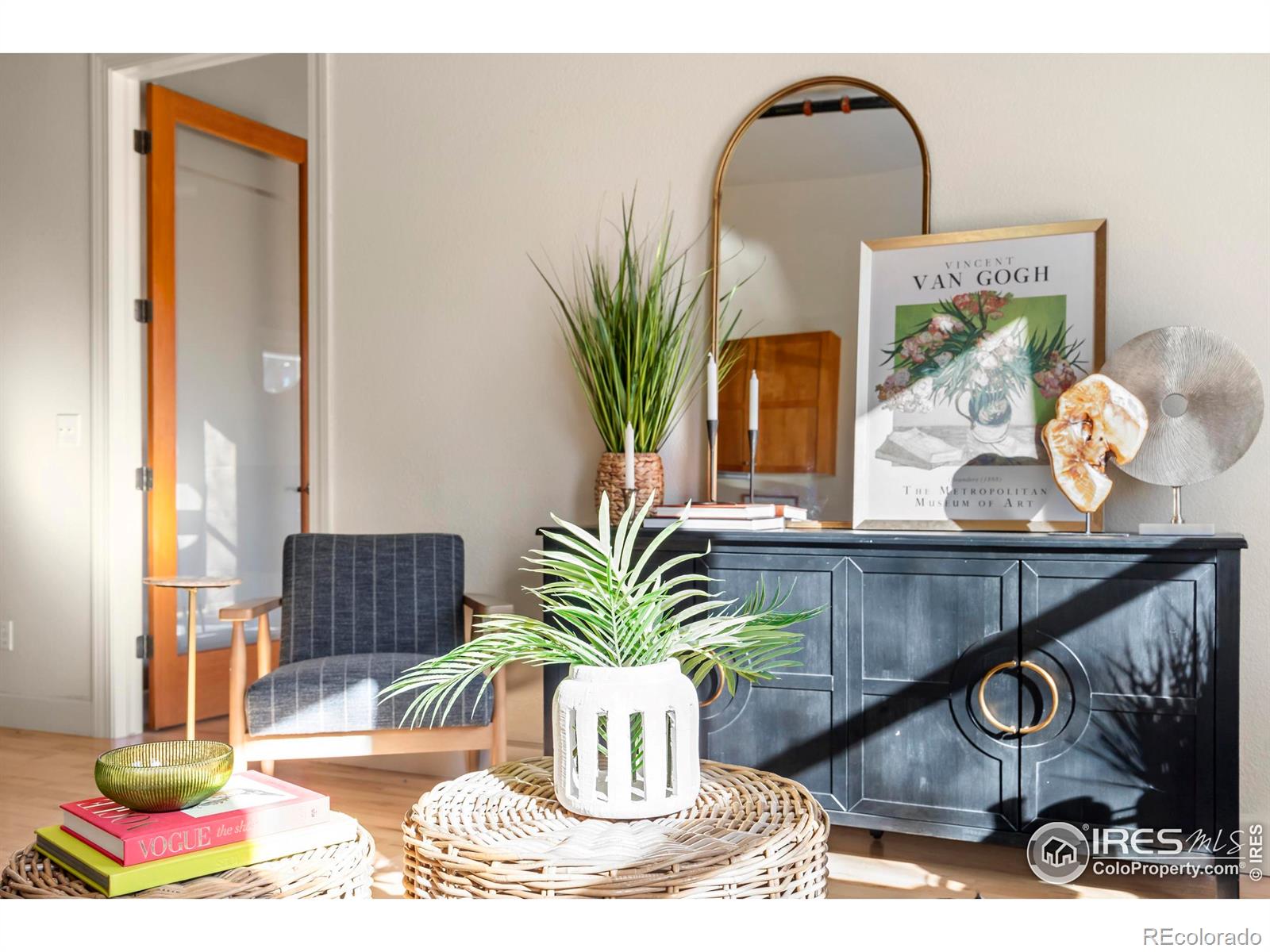 261 Pine Street Unit: 102