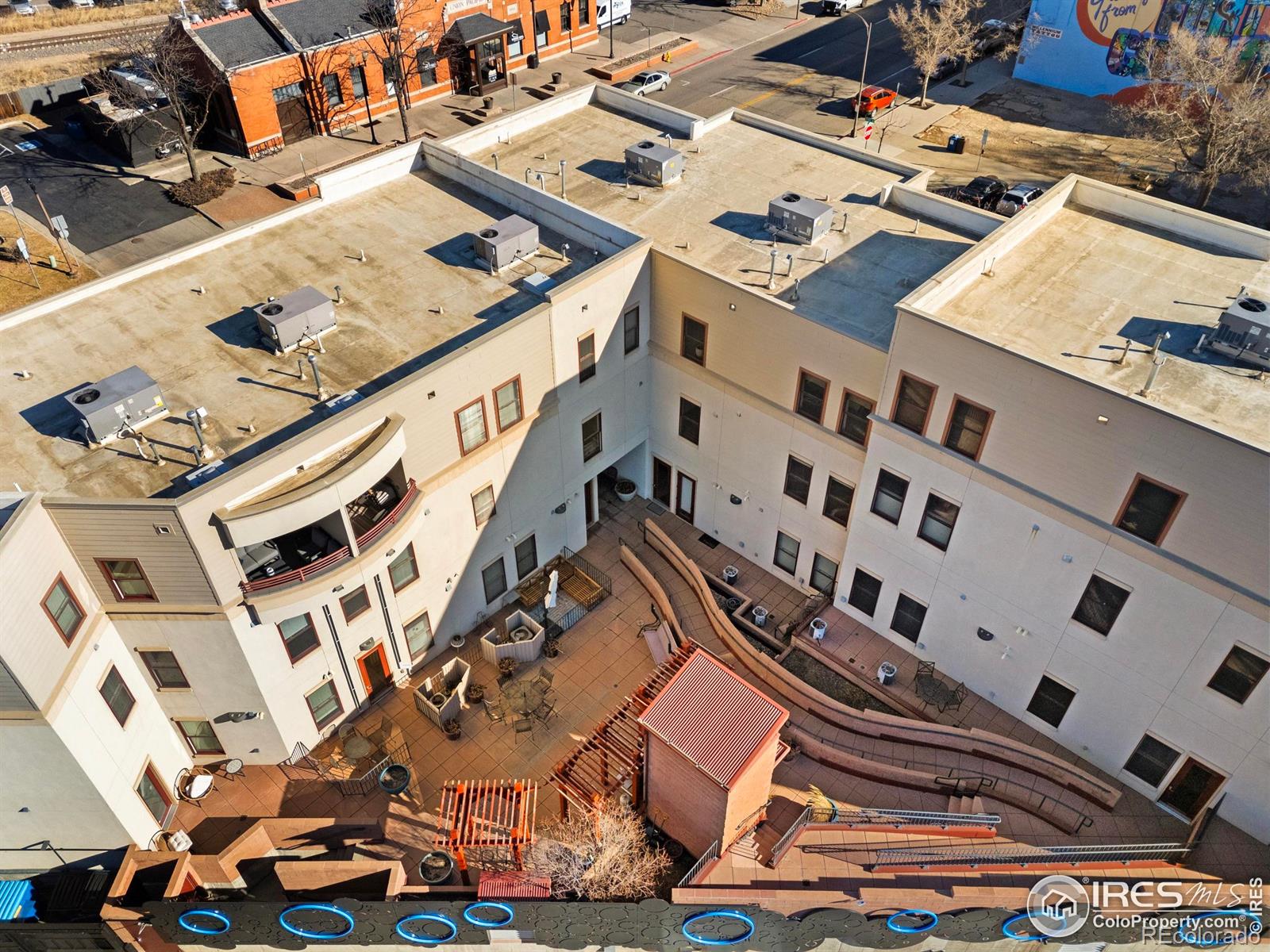 261 Pine Street Unit: 102