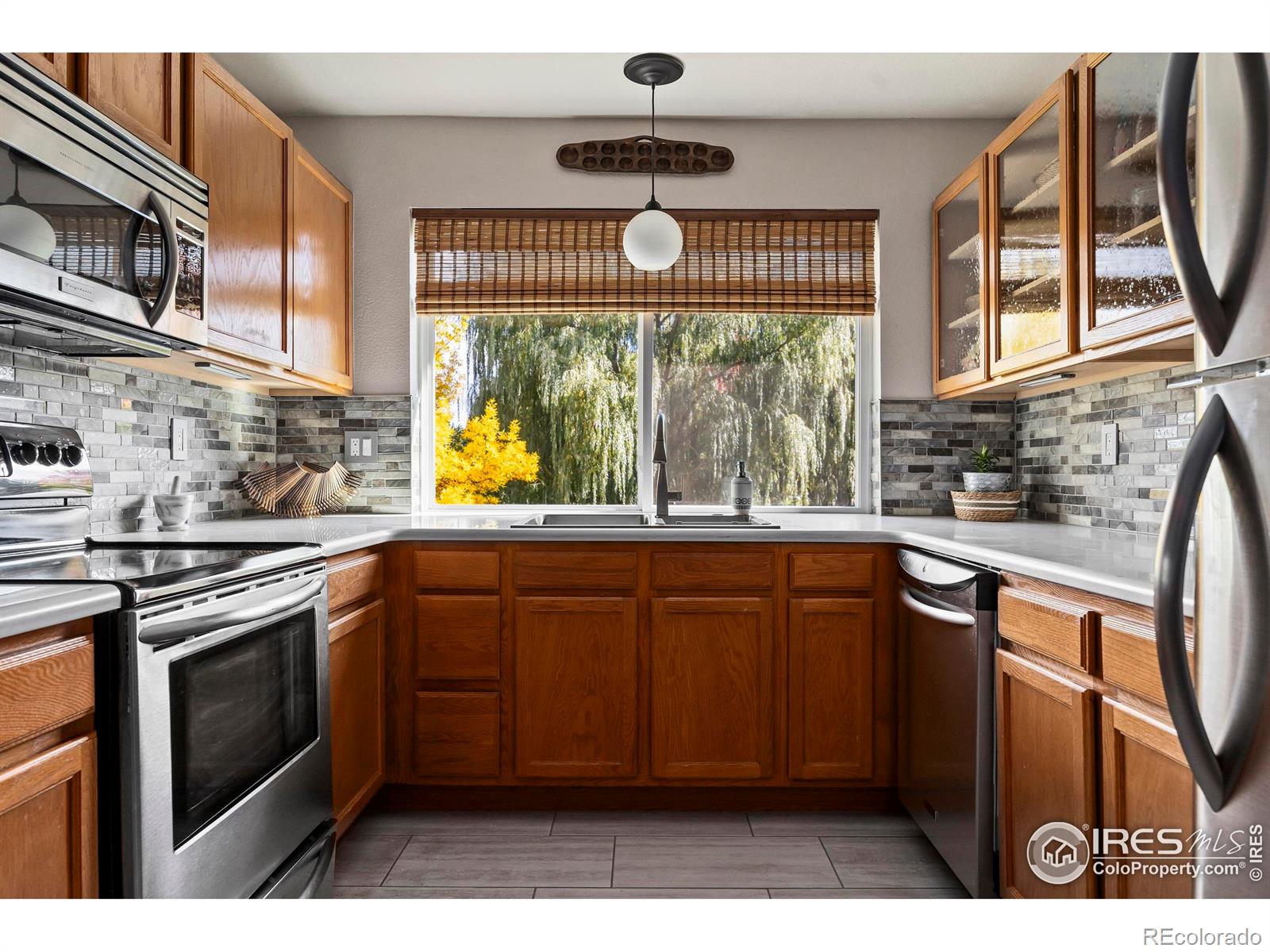 5225 White Willow Drive Unit: Q220