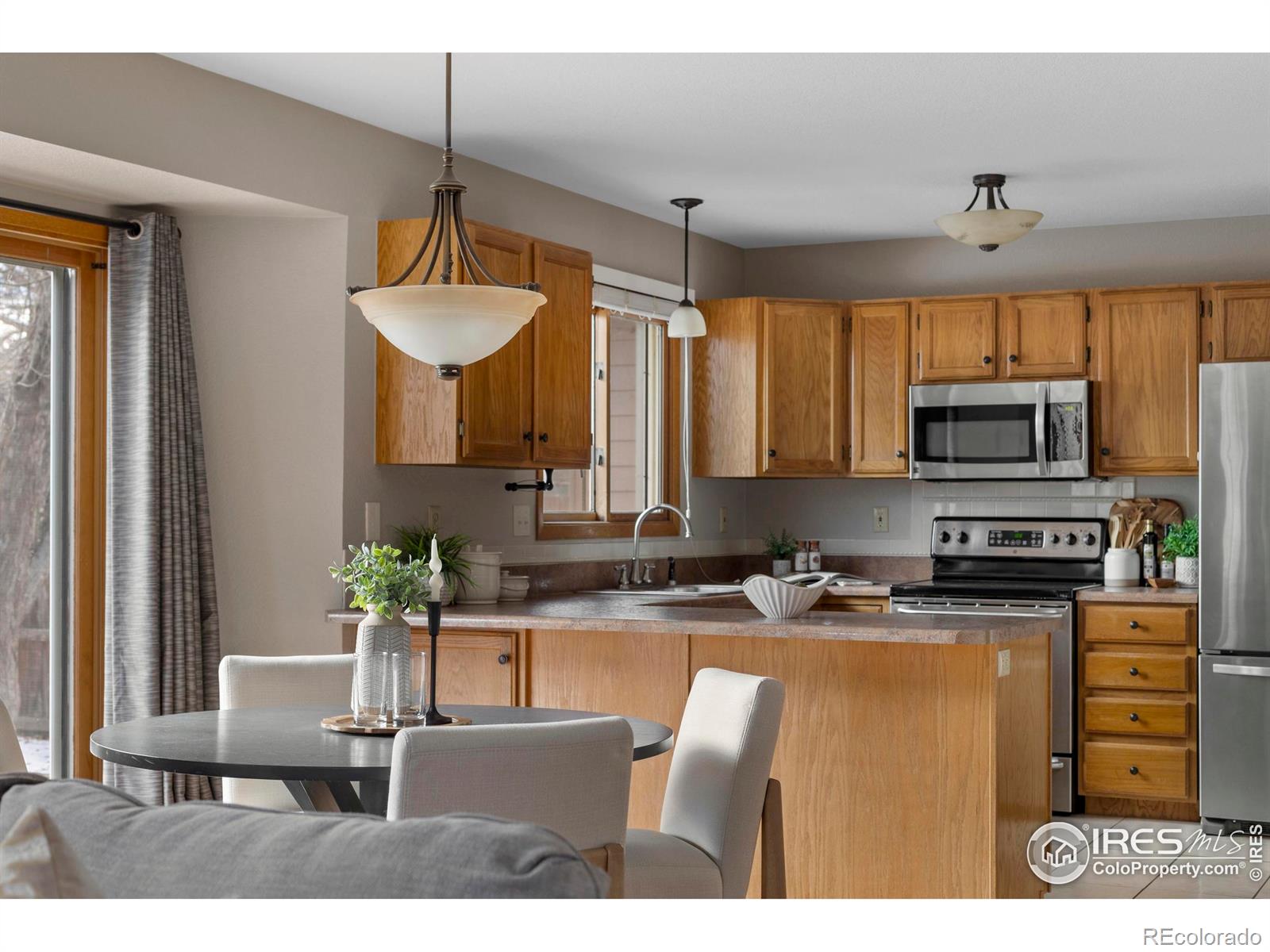 2384 Hampstead Drive