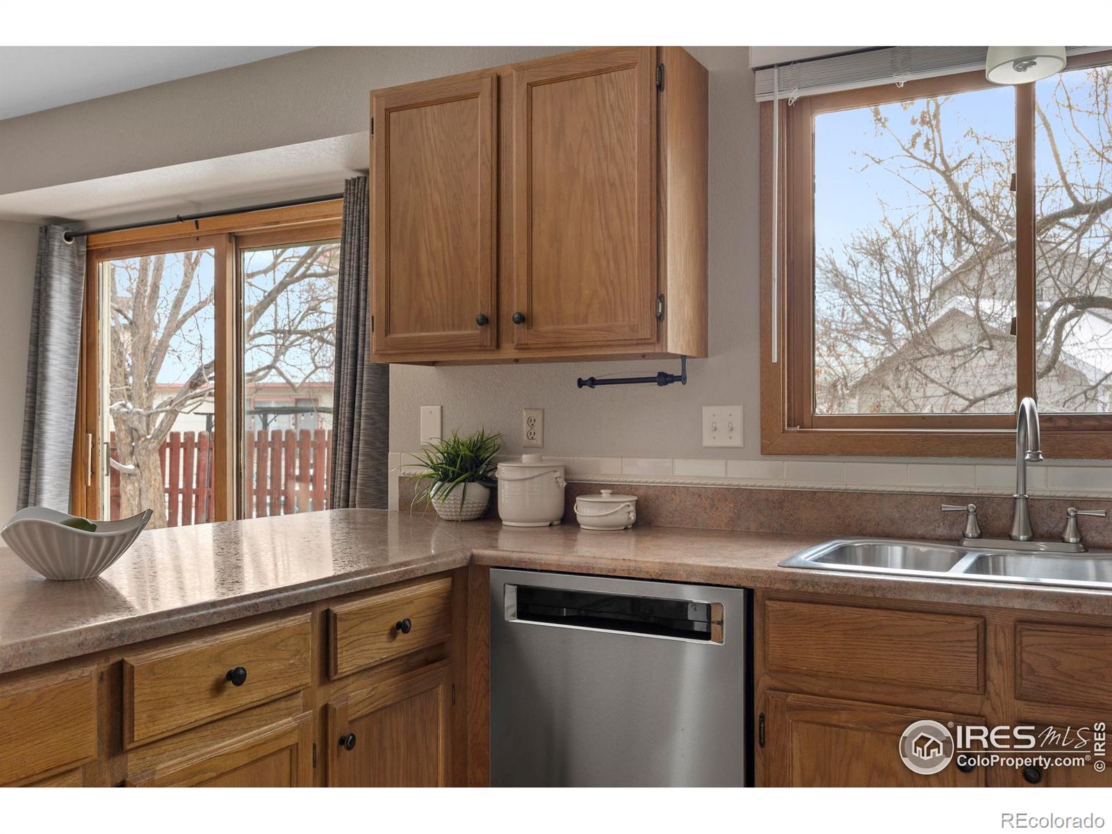 2384 Hampstead Drive