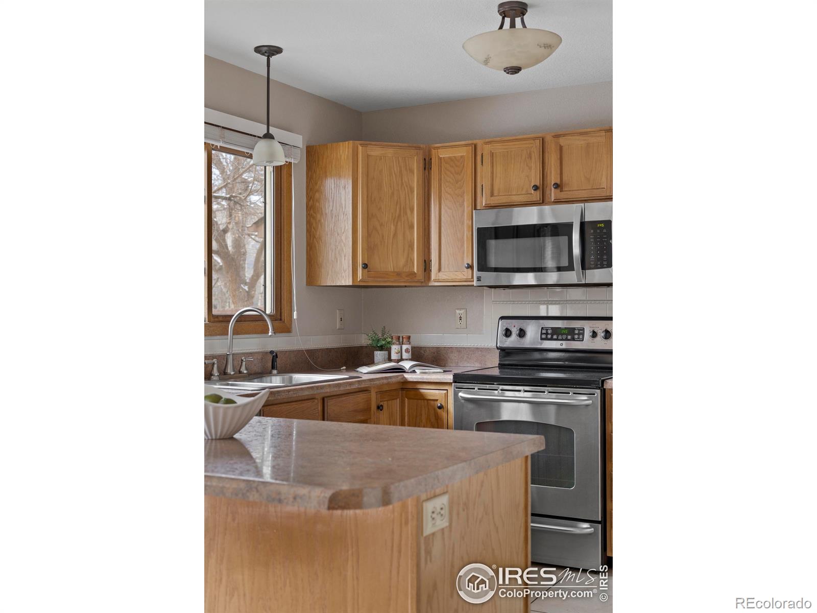 2384 Hampstead Drive