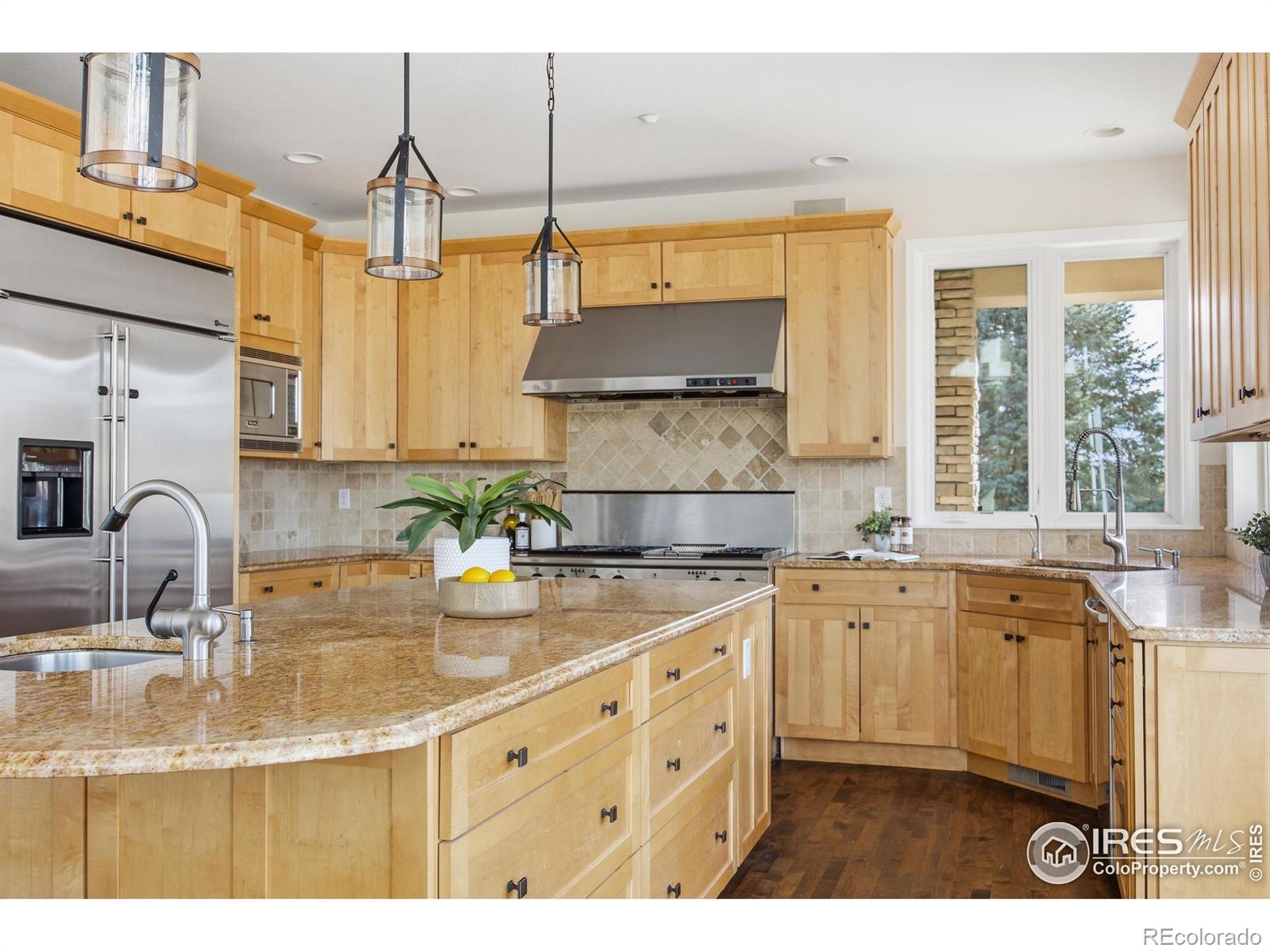 10443 Sunlight Drive