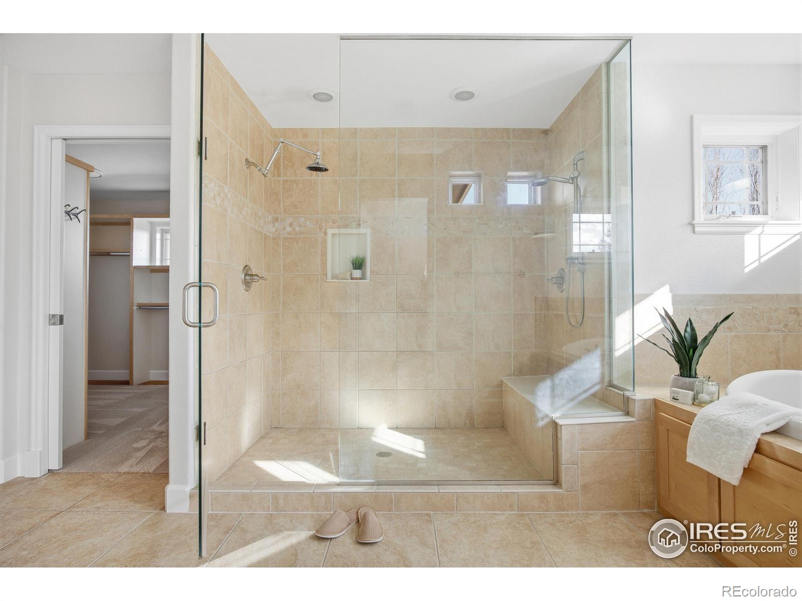 10443 Sunlight Drive