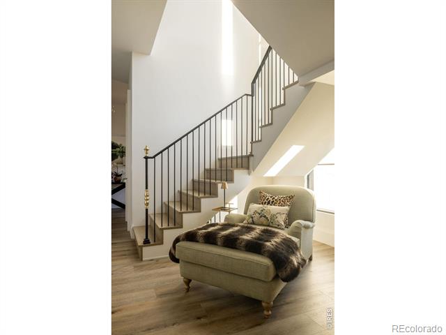 762 Harts Gardens Lane