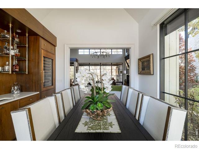 762 Harts Gardens Lane