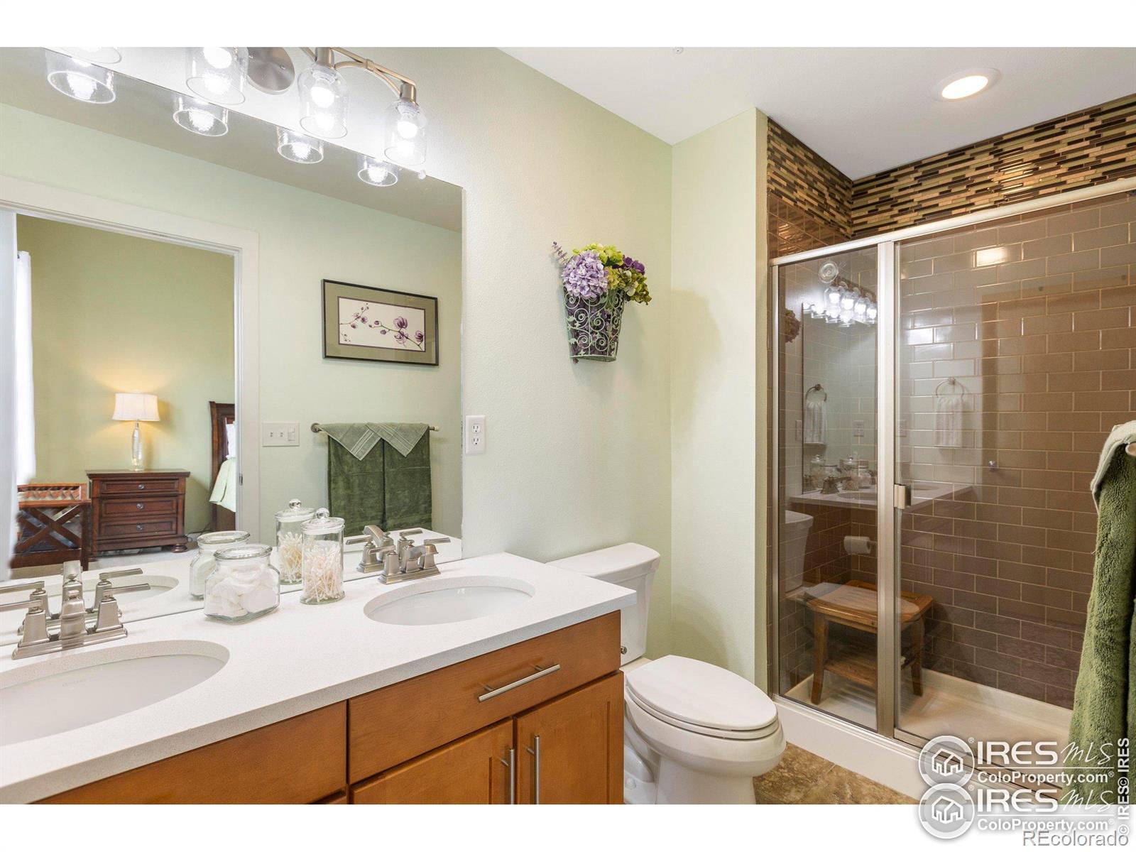 204 Maple Street Unit: 401