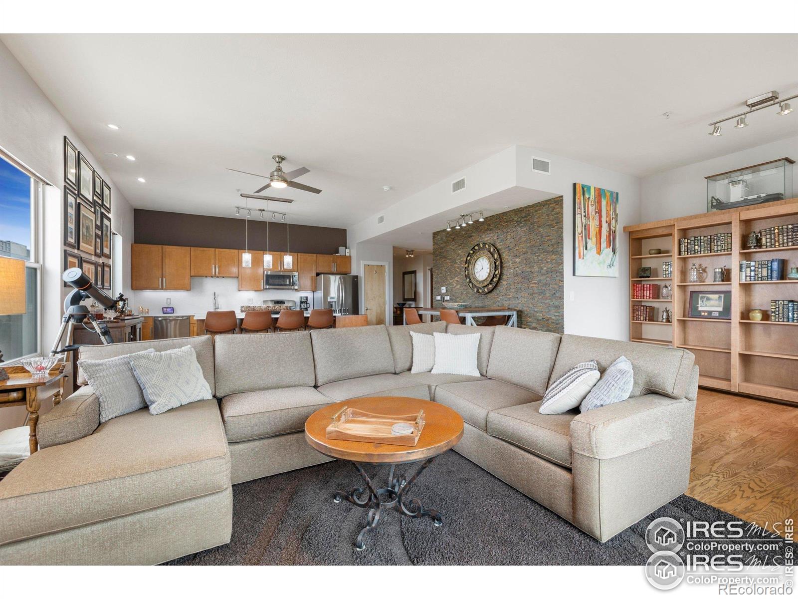 204 Maple Street Unit: 401