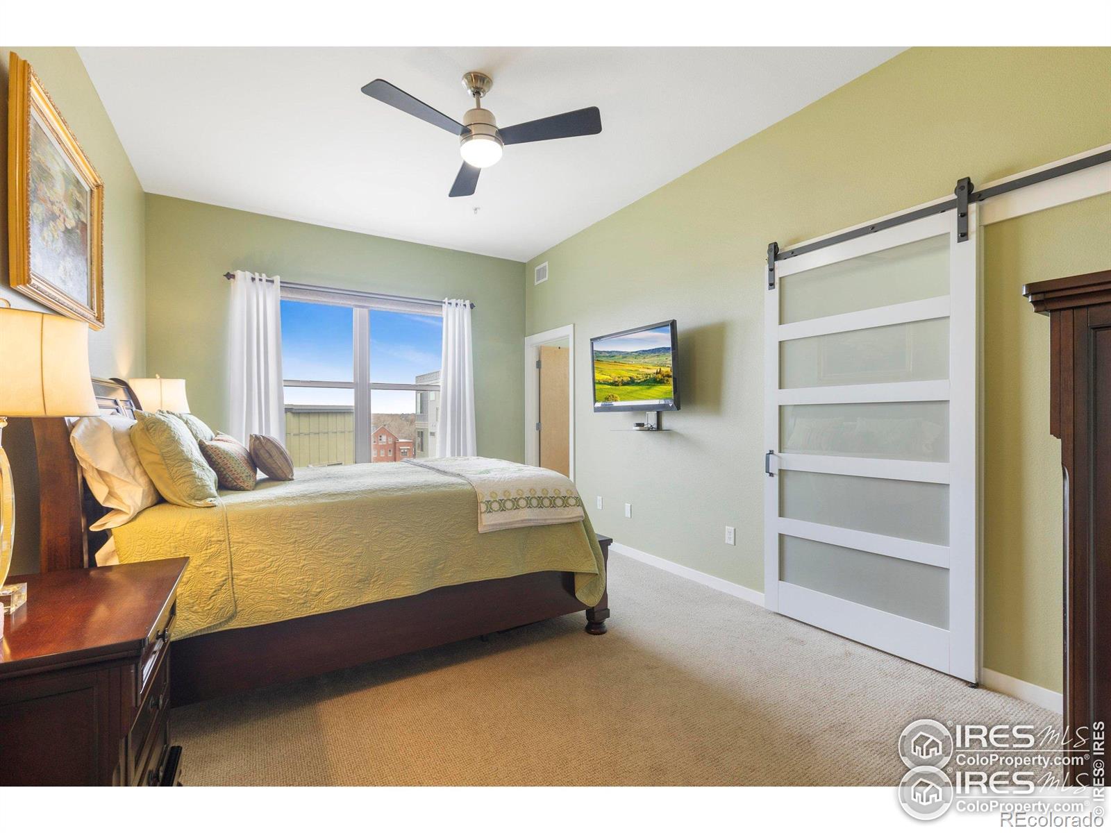 204 Maple Street Unit: 401