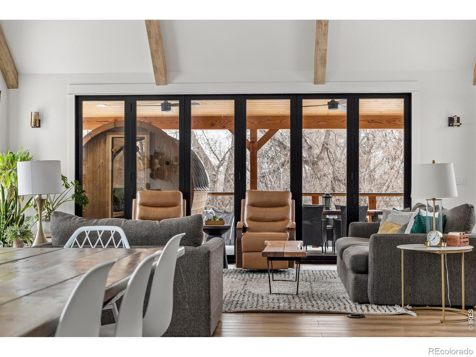 1505 W Prospect Road