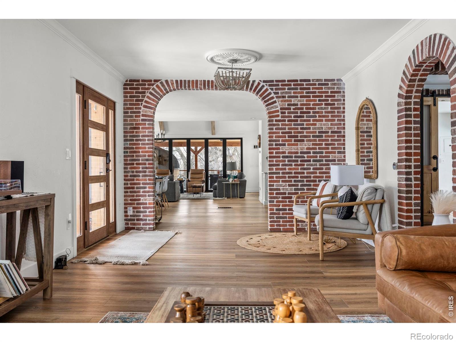 1505 W Prospect Road