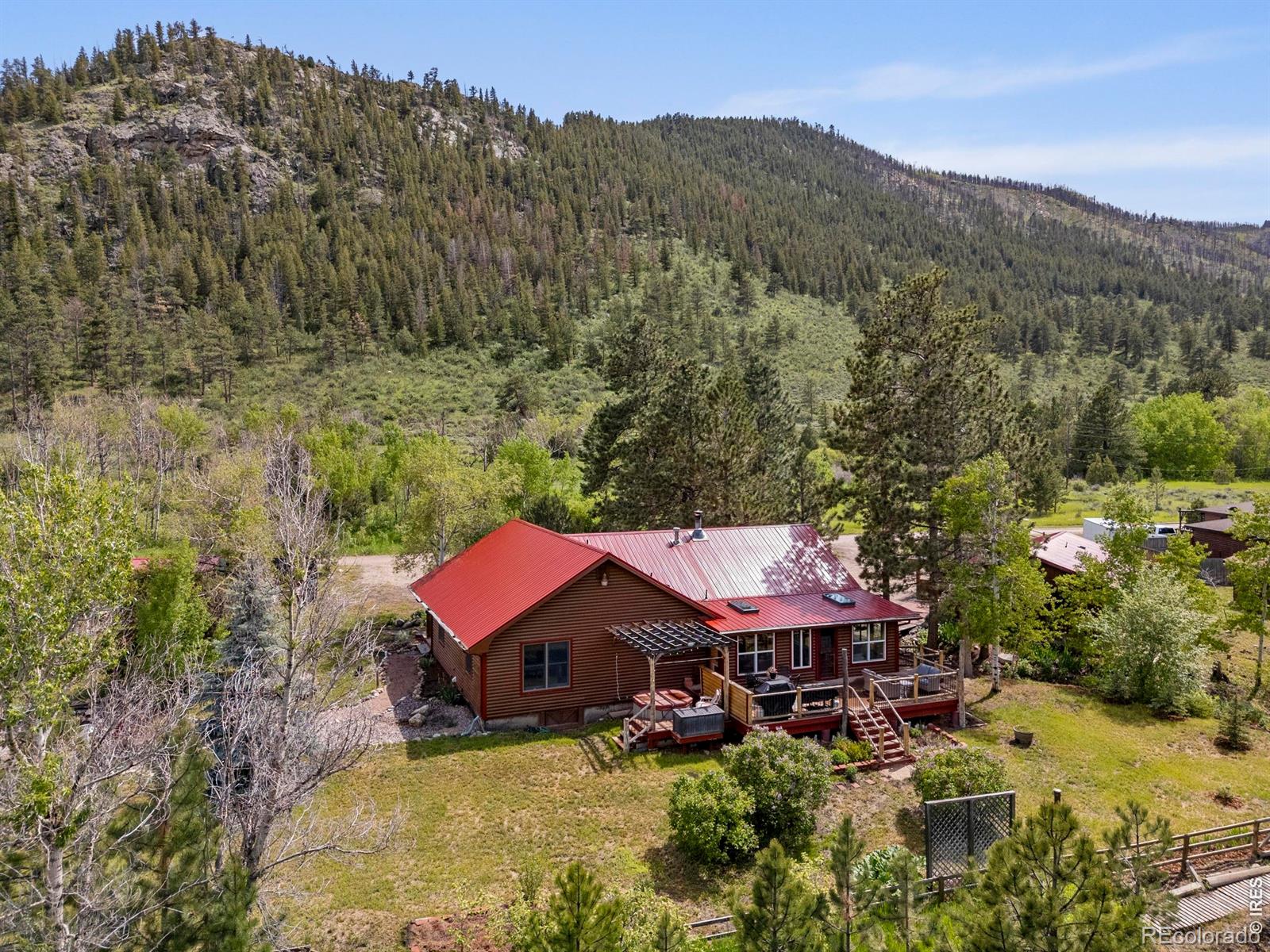 428 Rustic Road