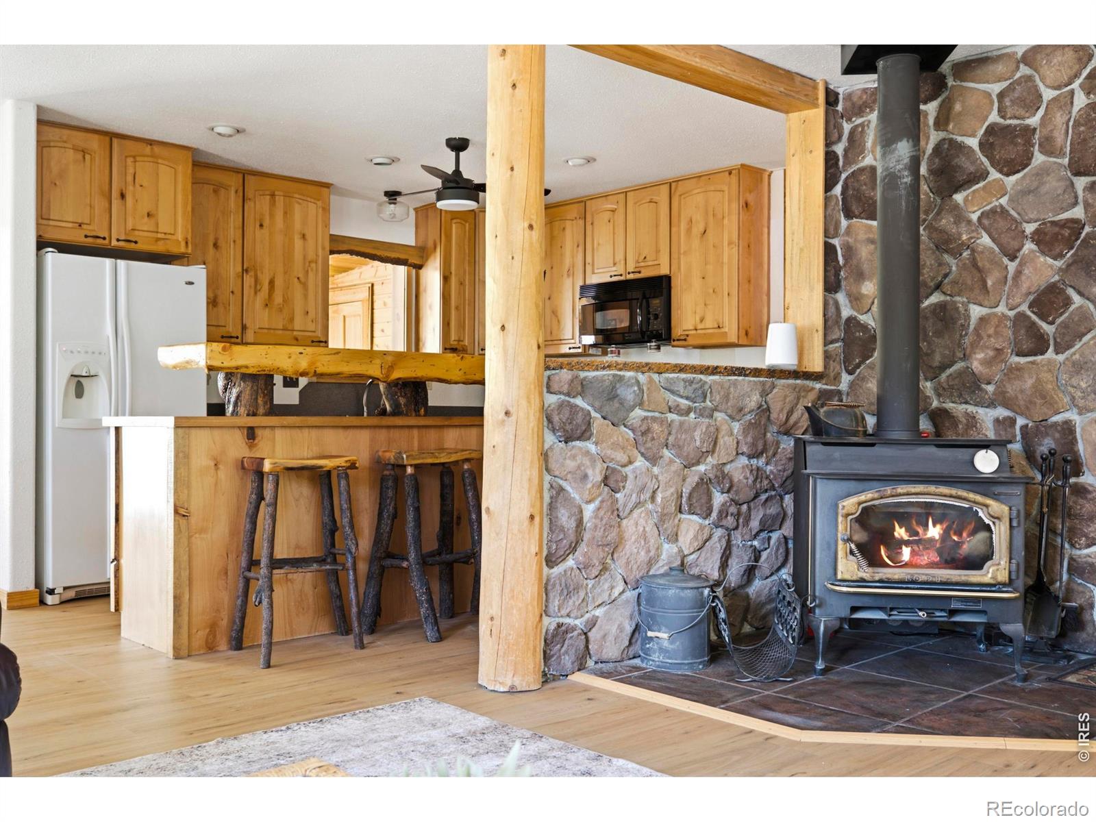 428 Rustic Road