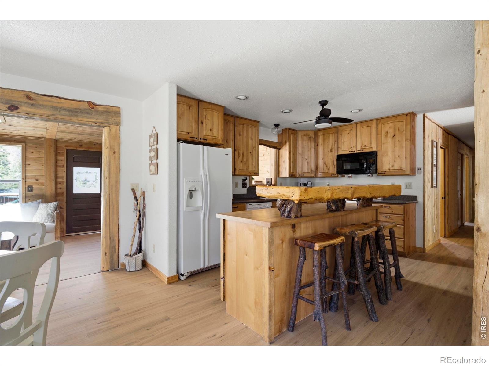 428 Rustic Road