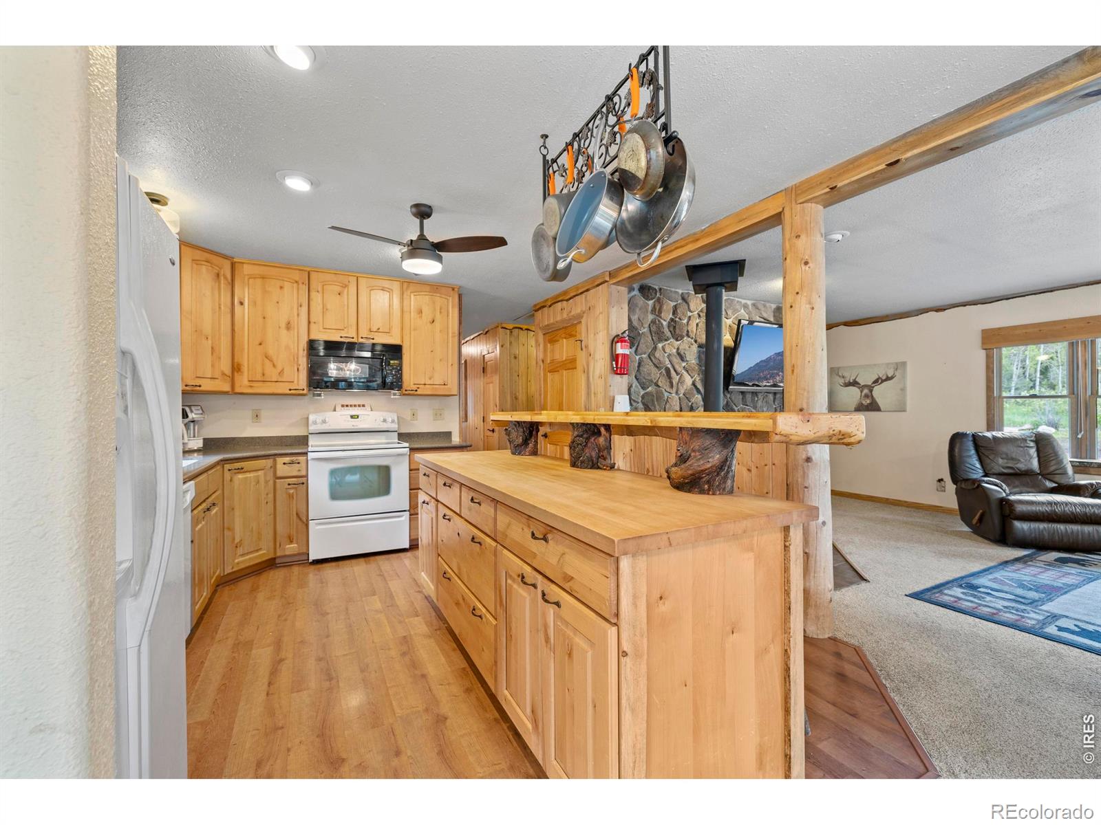 428 Rustic Road